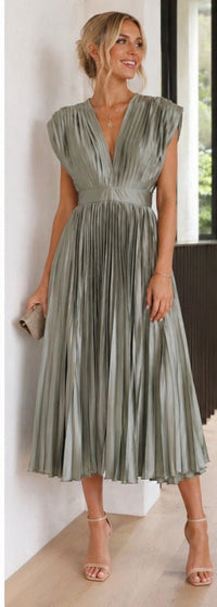Violet & Grace | Abito Midi Plissettato