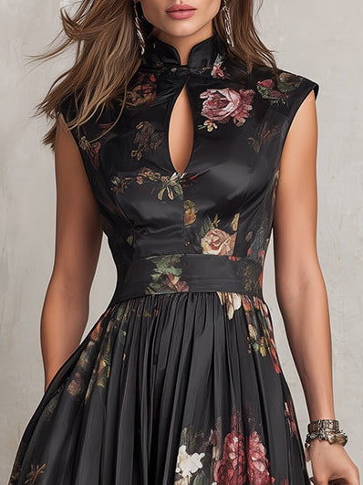 Violetta | Abito Midi in Raso Nero con Motivo Floreale Plissettato