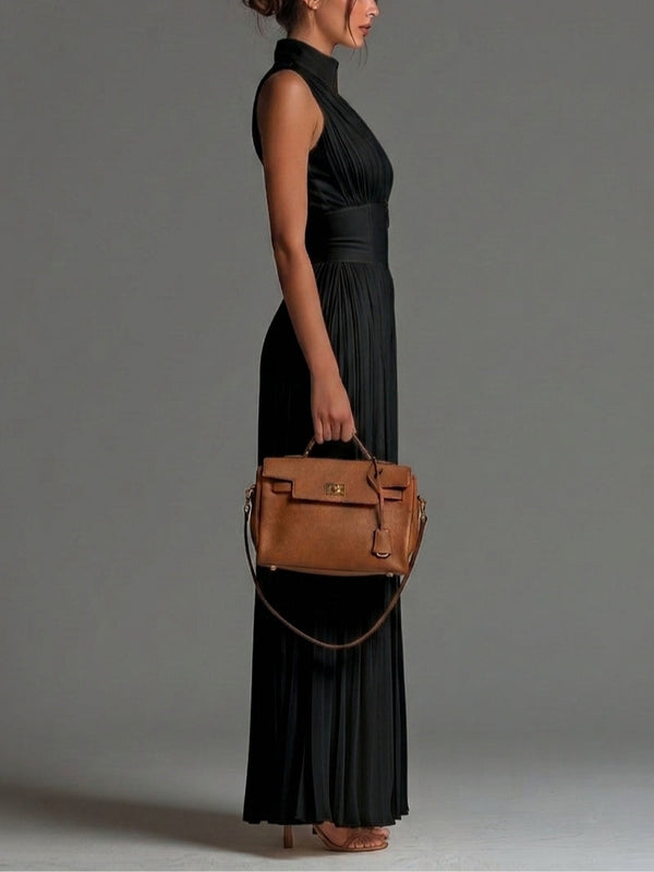 Victoire | Tuta in Chiffon Nero con Scollo a V Plissettato