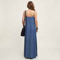 Azure | Abito Maxi in Denim con Spacco