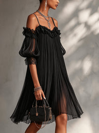 Camille | Abito Mini in Chiffon Nero con Spalle Scoperte