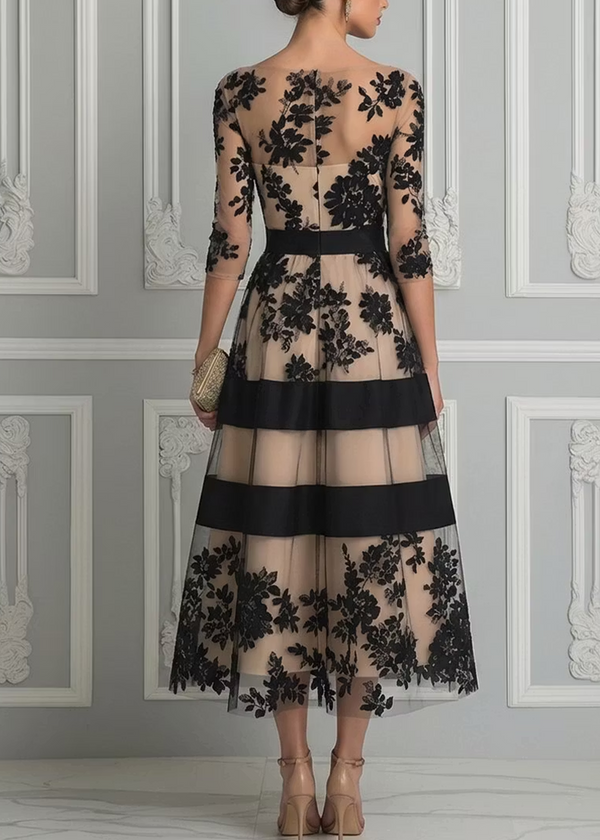 Elegante Abito Midi in Pizzo Nero