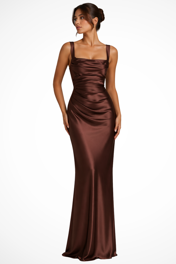 Vivienne | Abito Maxi in Raso con Scollo Quadrato Arricciato