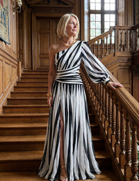 Violet & Grace | Elegante Abito Maxi a Righe Monospalla