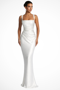 Vivienne | Abito Maxi in Raso con Scollo Quadrato Arricciato