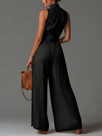 Victoire | Tuta in Chiffon Nero con Scollo a V Plissettato