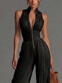 Victoire | Tuta in Chiffon Nero con Scollo a V Plissettato