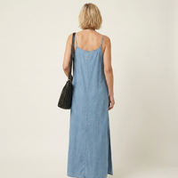 Azure | Abito Maxi in Denim con Spacco